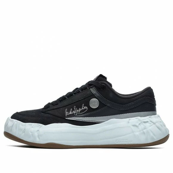 FILA Womens WMNS FM-15 X MIHARA BLACK Skate Shoes F12W214201FBK